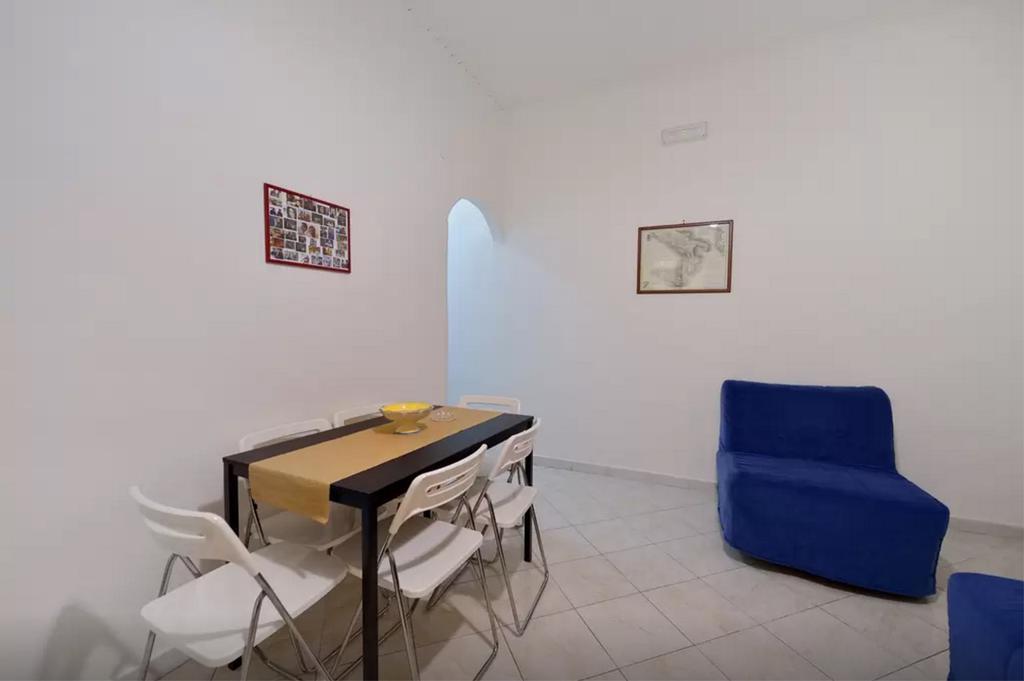 Trimarchi House Apartment Naples Exterior photo