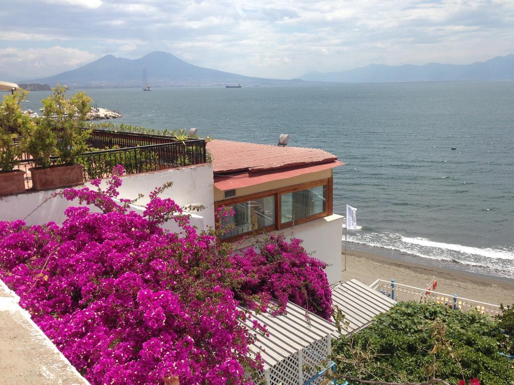 Trimarchi House Apartment Naples Exterior photo